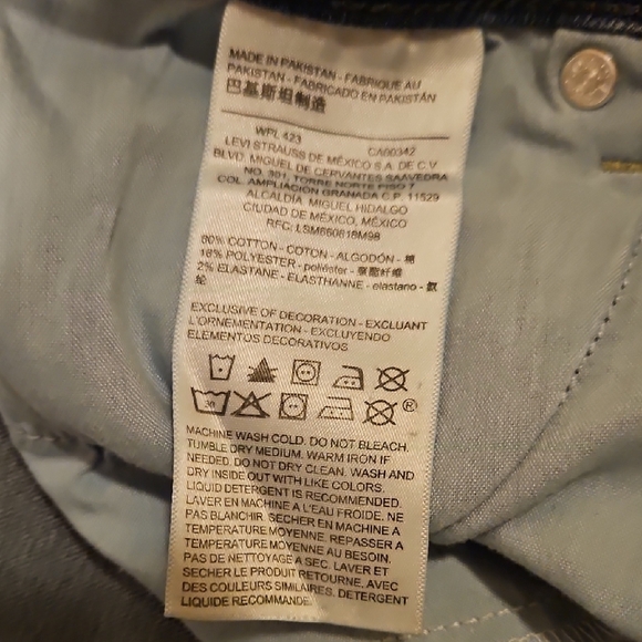 Signature by Levi Strauss Blue Boot Cut Jeans - Picture 5 of 5